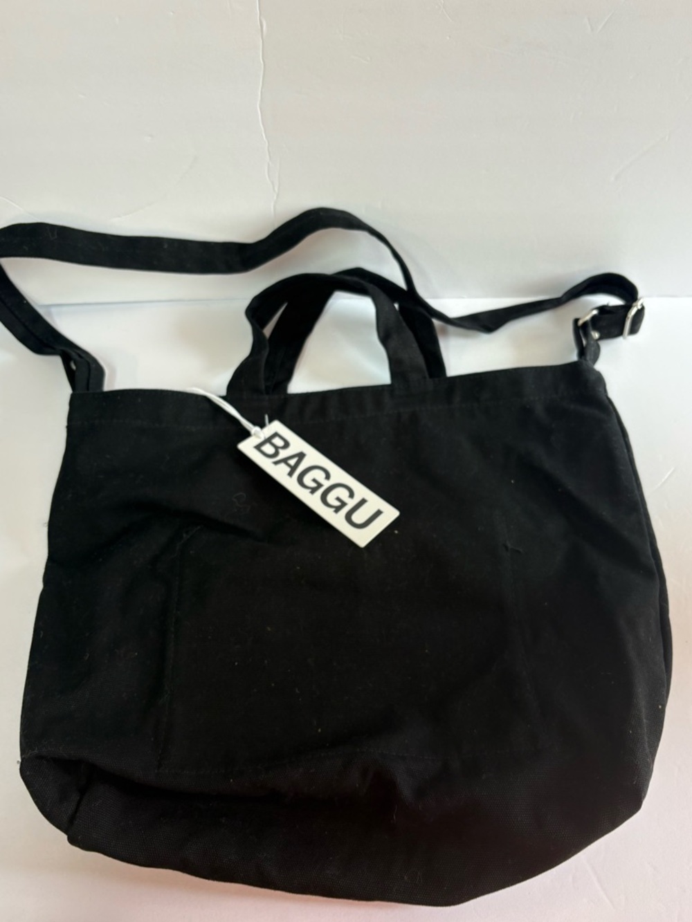 NWT BAGGU Horizontal Zip Duck Bag - Picture 9 of 14